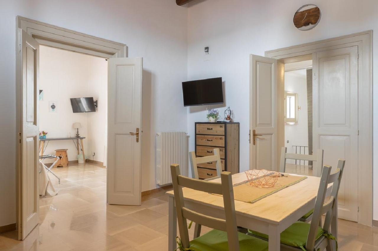 Palazzo Bianchi Domus Holidays 特拉尼 外观 照片